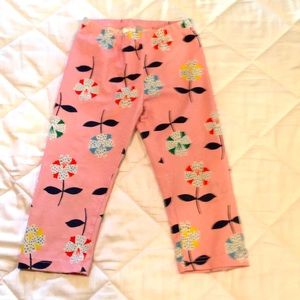 Hanna Anderson capri pants size 8. Never been worn.